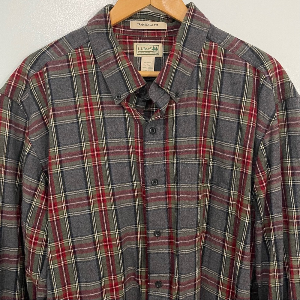 L.L. Bean Red and Gray Flannel Plaid Casual Button Down Shirt XL Tall - Picture 3 of 10
